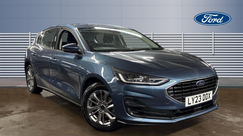 Ford Focus 1.0 EcoBoost Hybrid mHEV 155 Titanium 5dr Petrol Hatchback